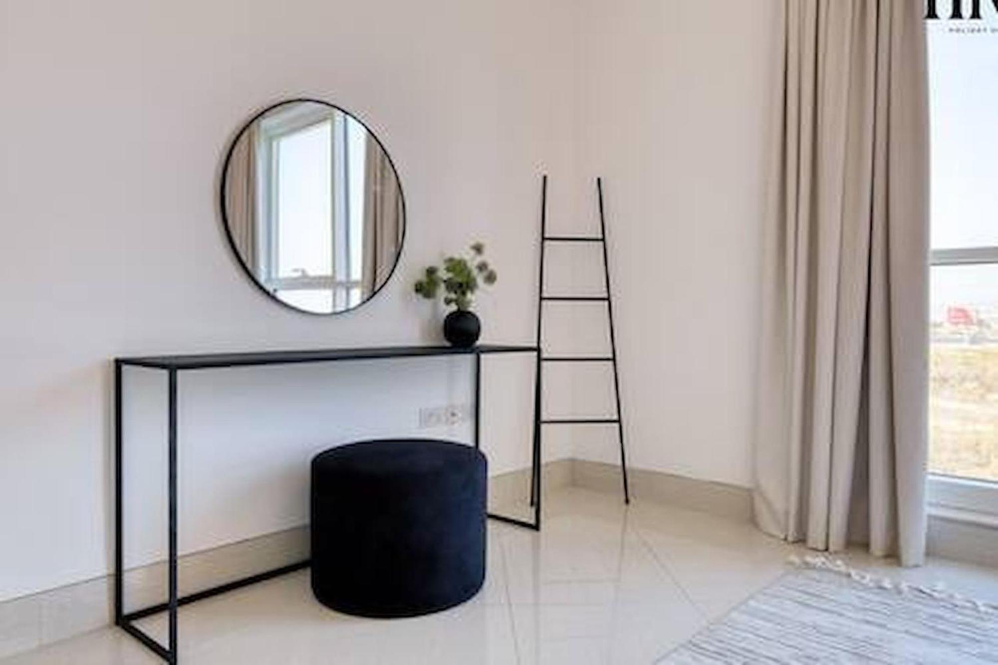 Gorgeous 2 Bed In Al Warqa Appartement *