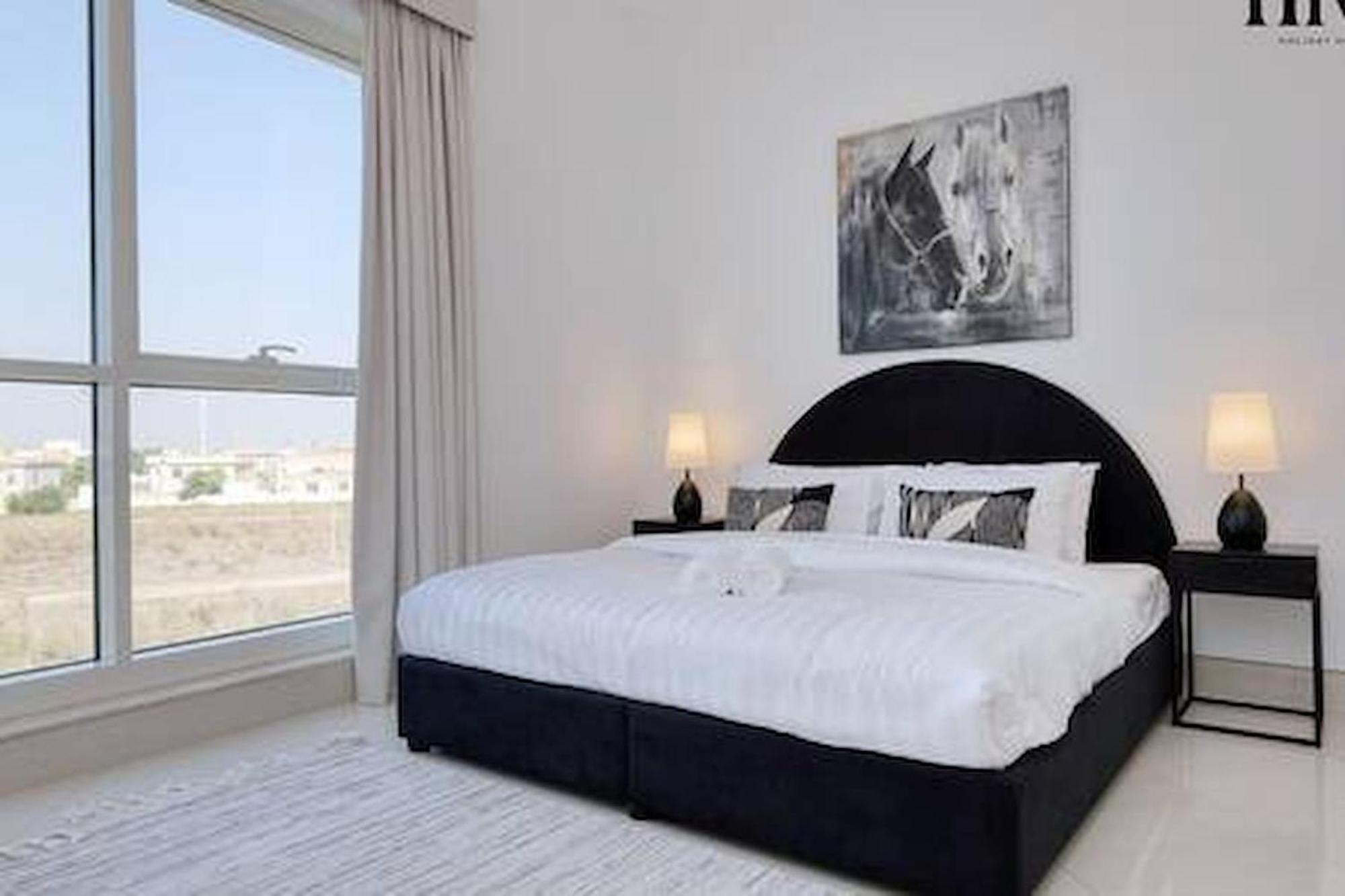 Gorgeous 2 Bed In Al Warqa Dubaï