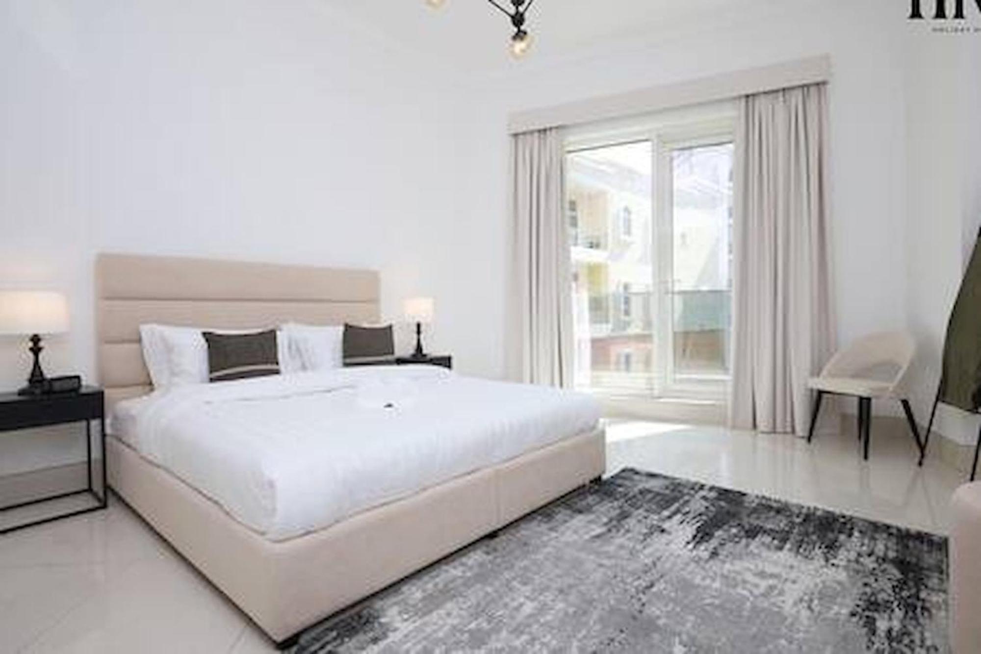 Gorgeous 2 Bed In Al Warqa * Dubaï
