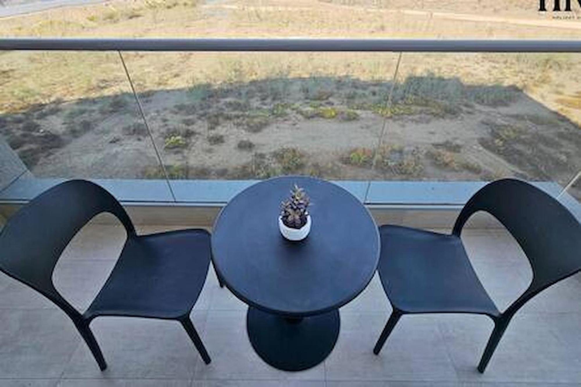 Appartement Gorgeous 2 Bed In Al Warqa Dubaï