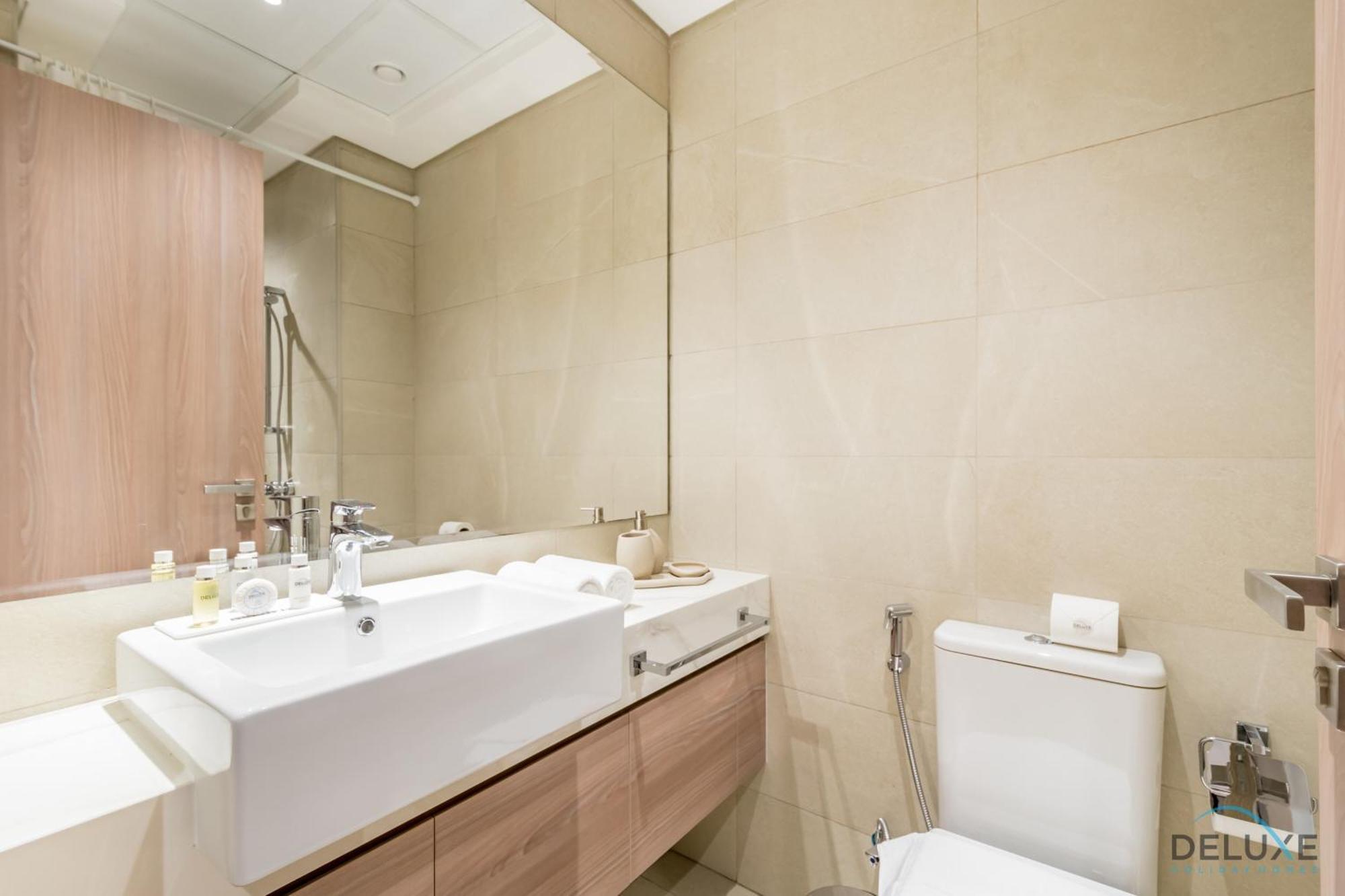 Stylish In Azizi Riviera 37 Al Merkadh By Deluxe Homes Appartement Dubaï