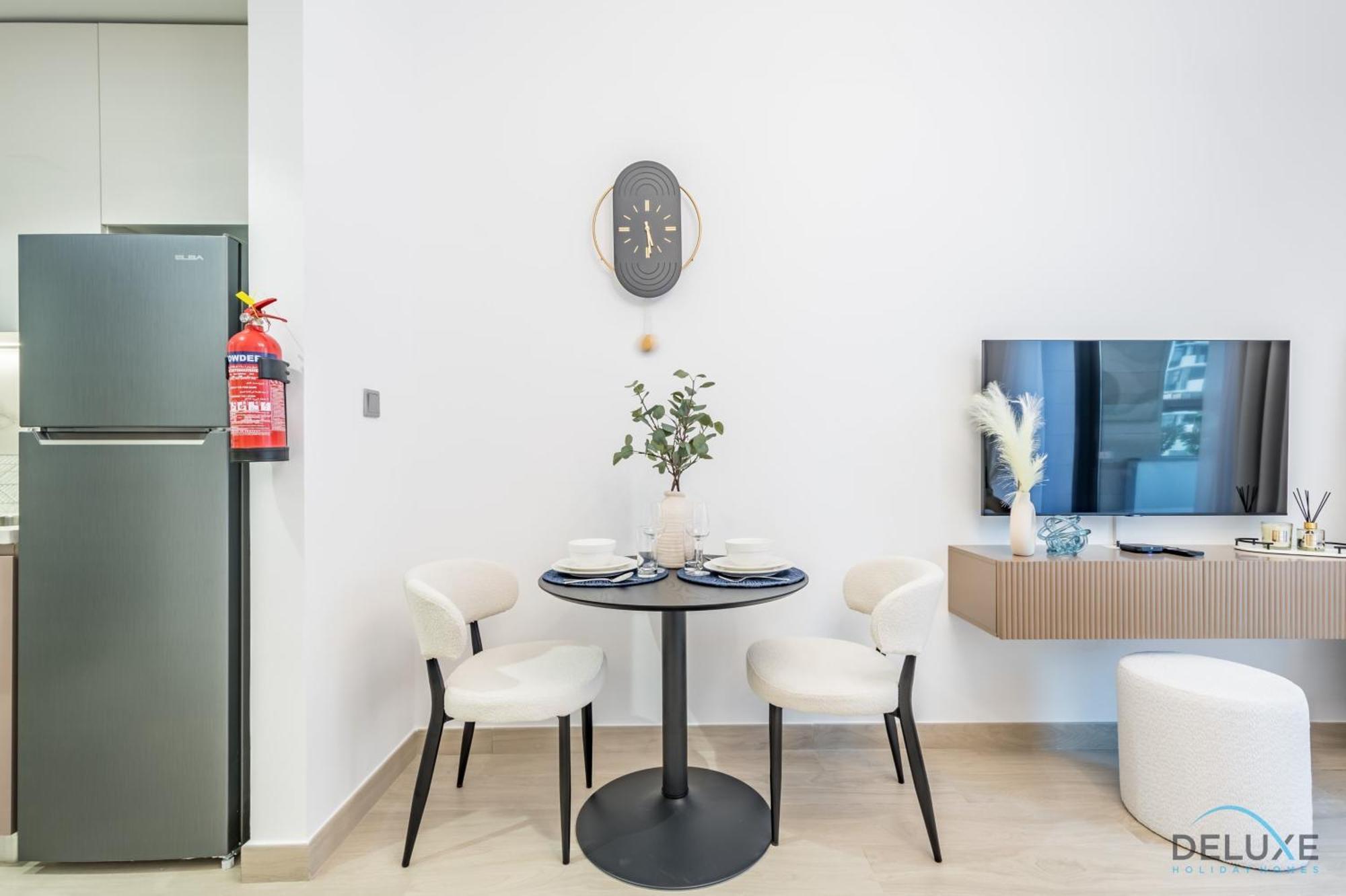 Appartement Stylish In Azizi Riviera 37 Al Merkadh By Deluxe Homes Dubaï