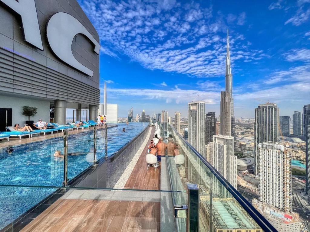 Сasa de vacaciones Stylish 2br At Paramount Midtown *