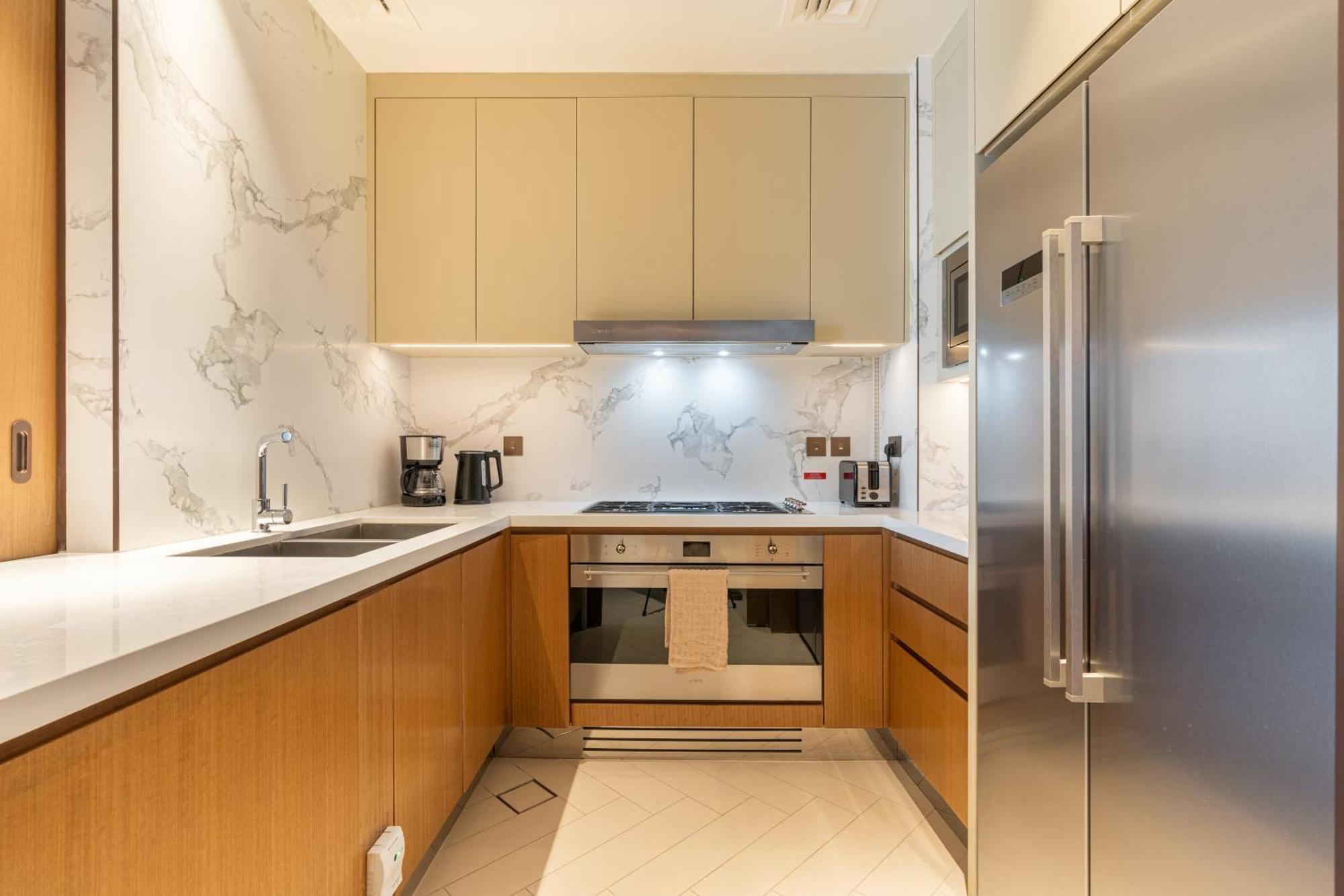 Deluxe 3br In Address Opera With Full Burj View Apartment *