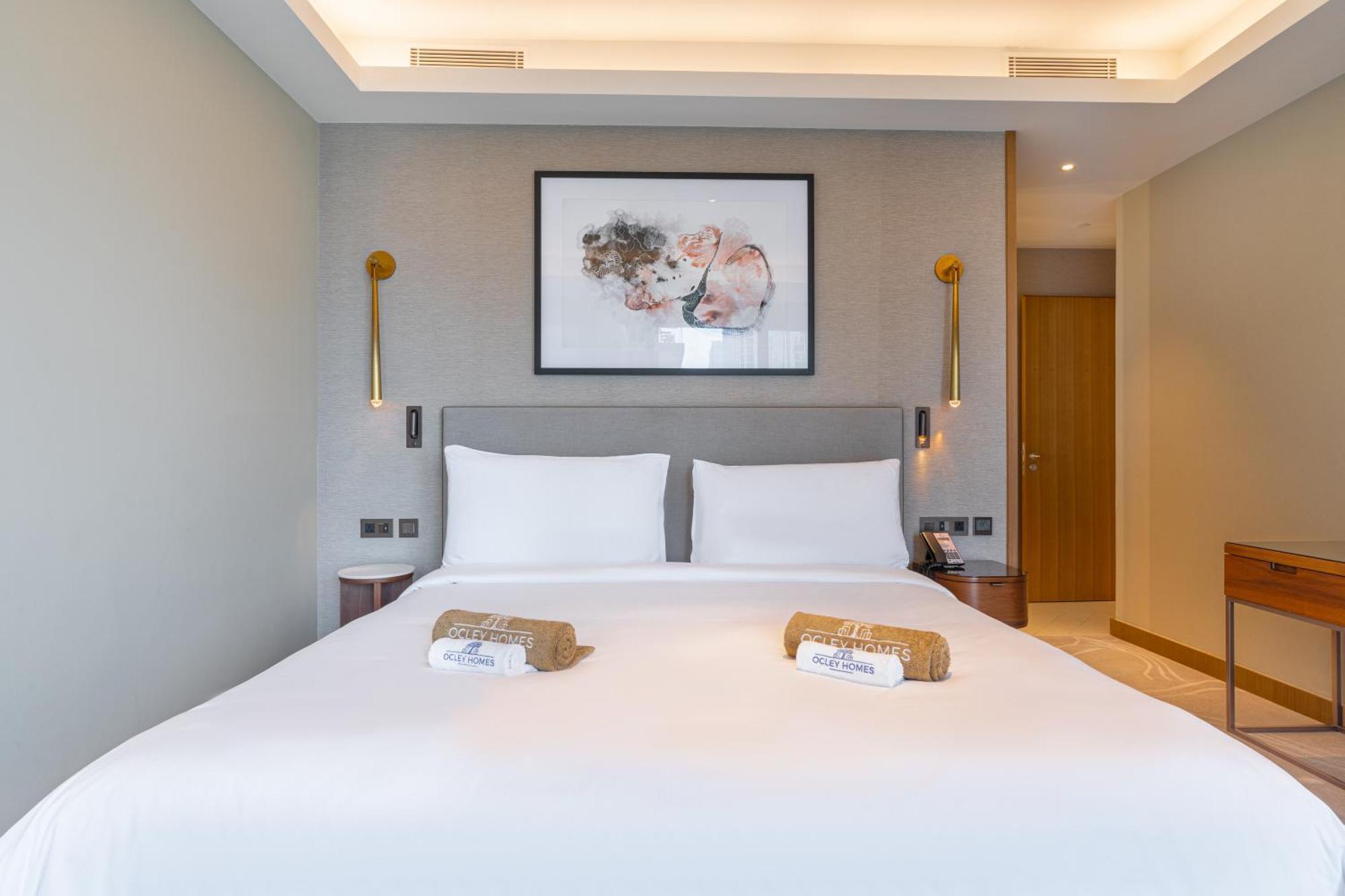 Apartment Deluxe 3br In Address Opera With Full Burj View *
