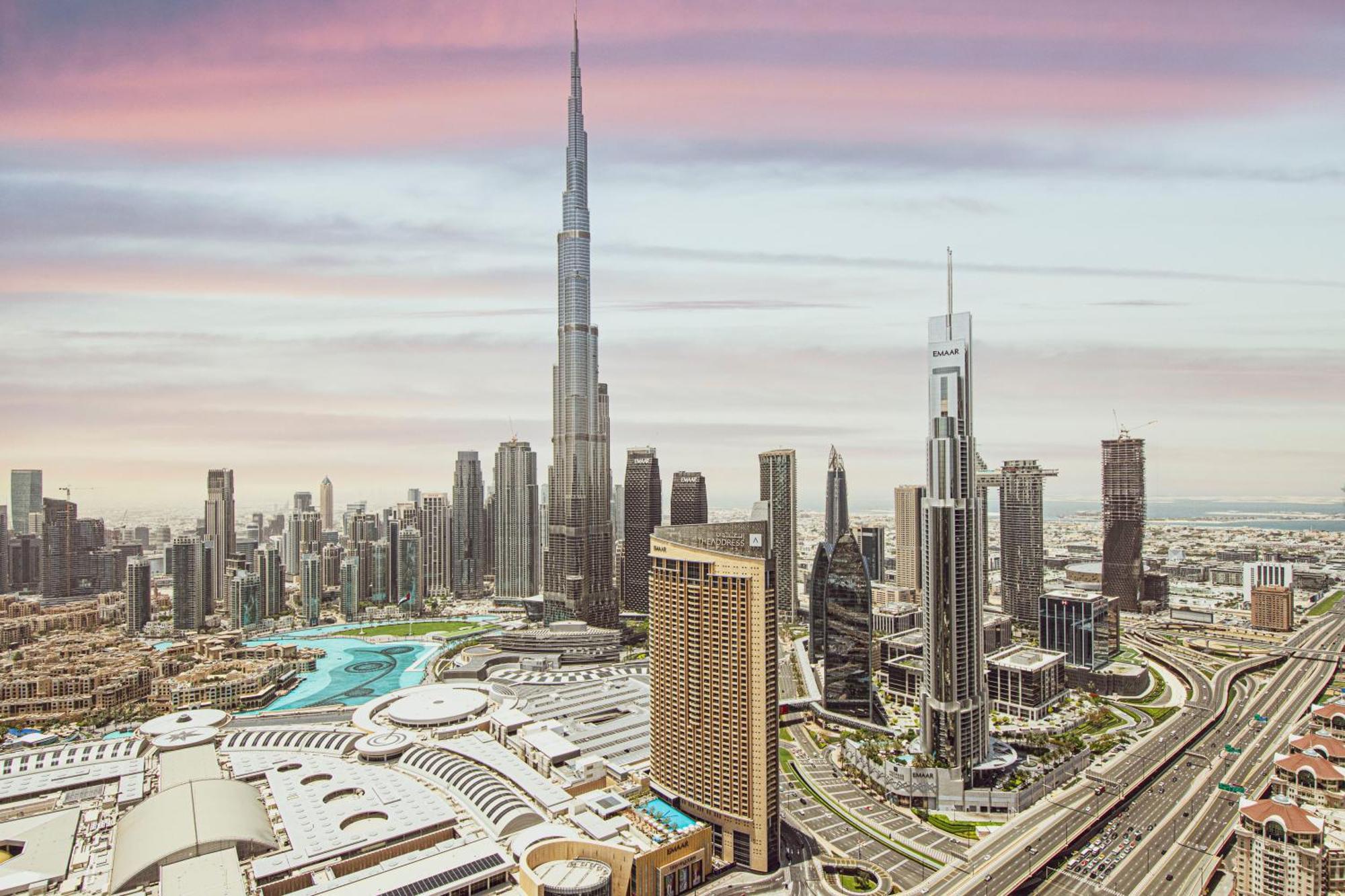 Magnificent 3br With Full Burj Khalifa & Fountain View Dubai
