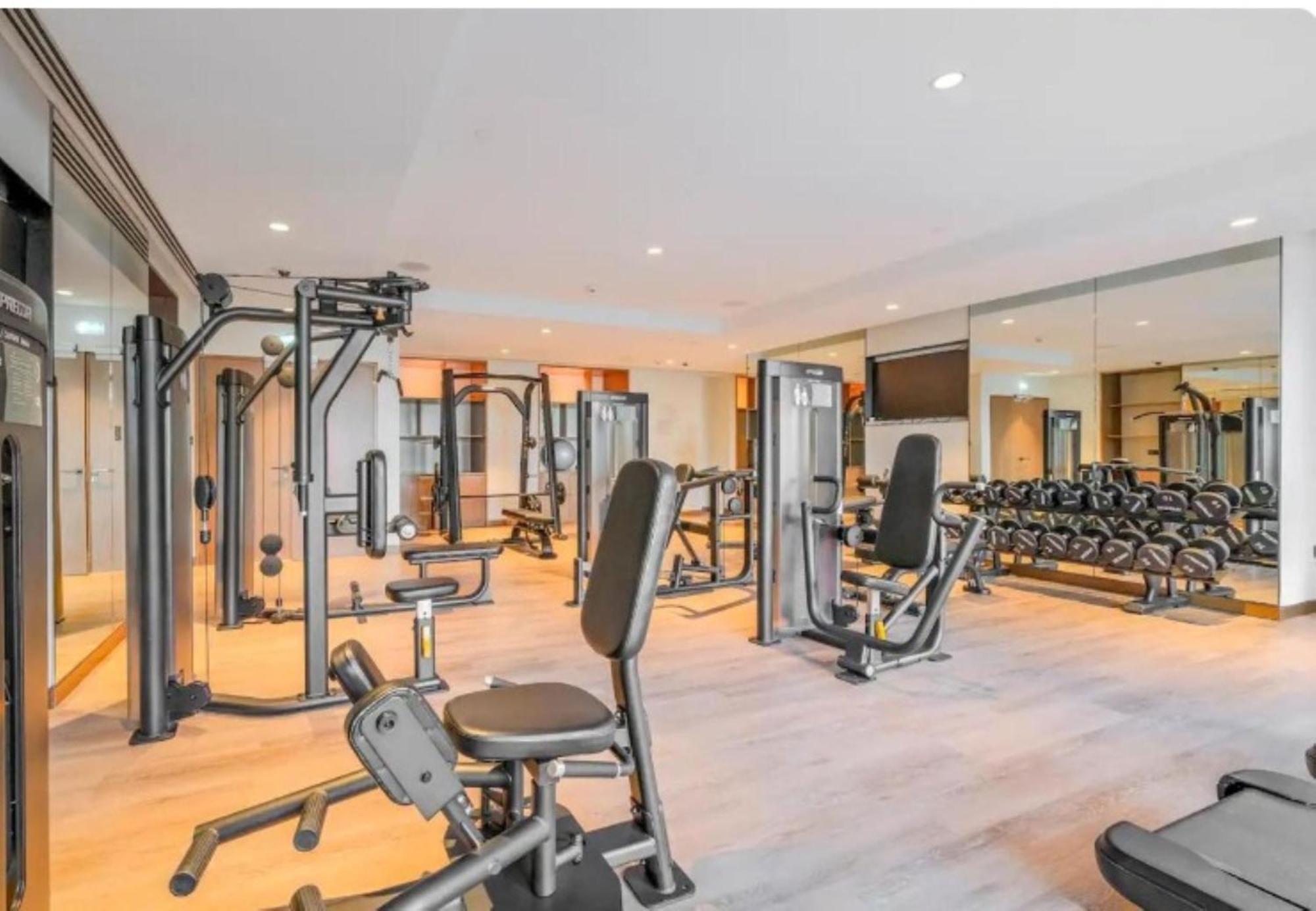 Apartamento Vibrant 3bdr Plus 1 Guest In Downtown With Burj Khalifa View *
