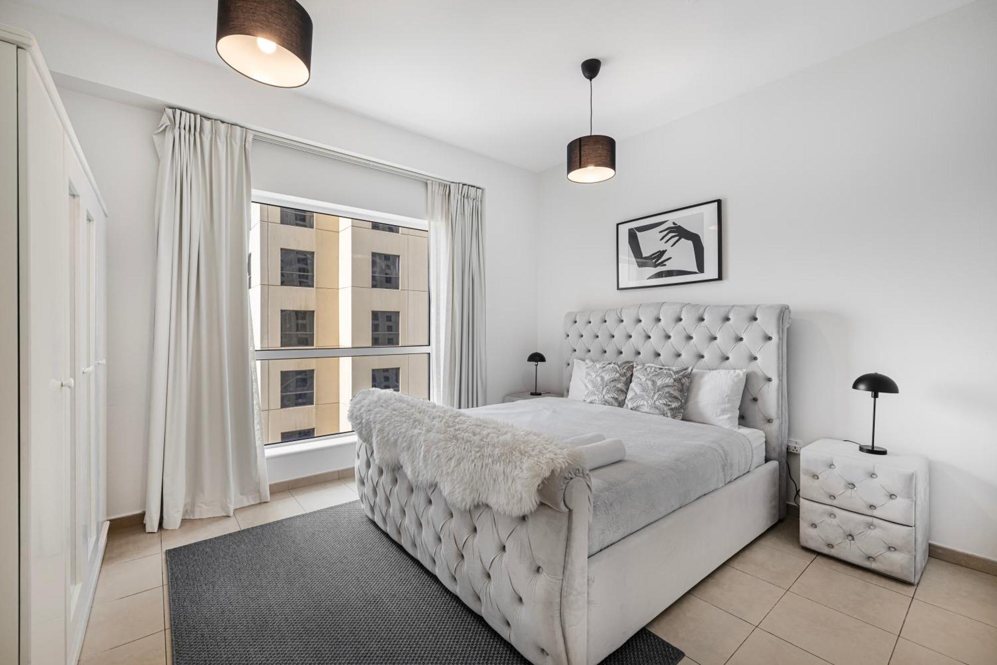 Seafront Newly Renovated 2br In Jbr * Dubái