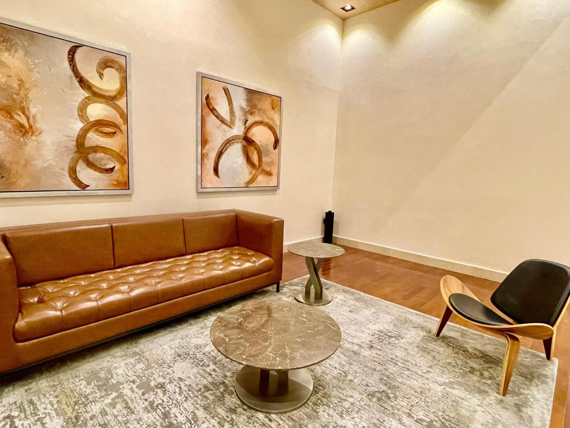 Apartment Boulevard 2 Br- Burj Khalifa-dubai Mall- Pool-gym Dubai