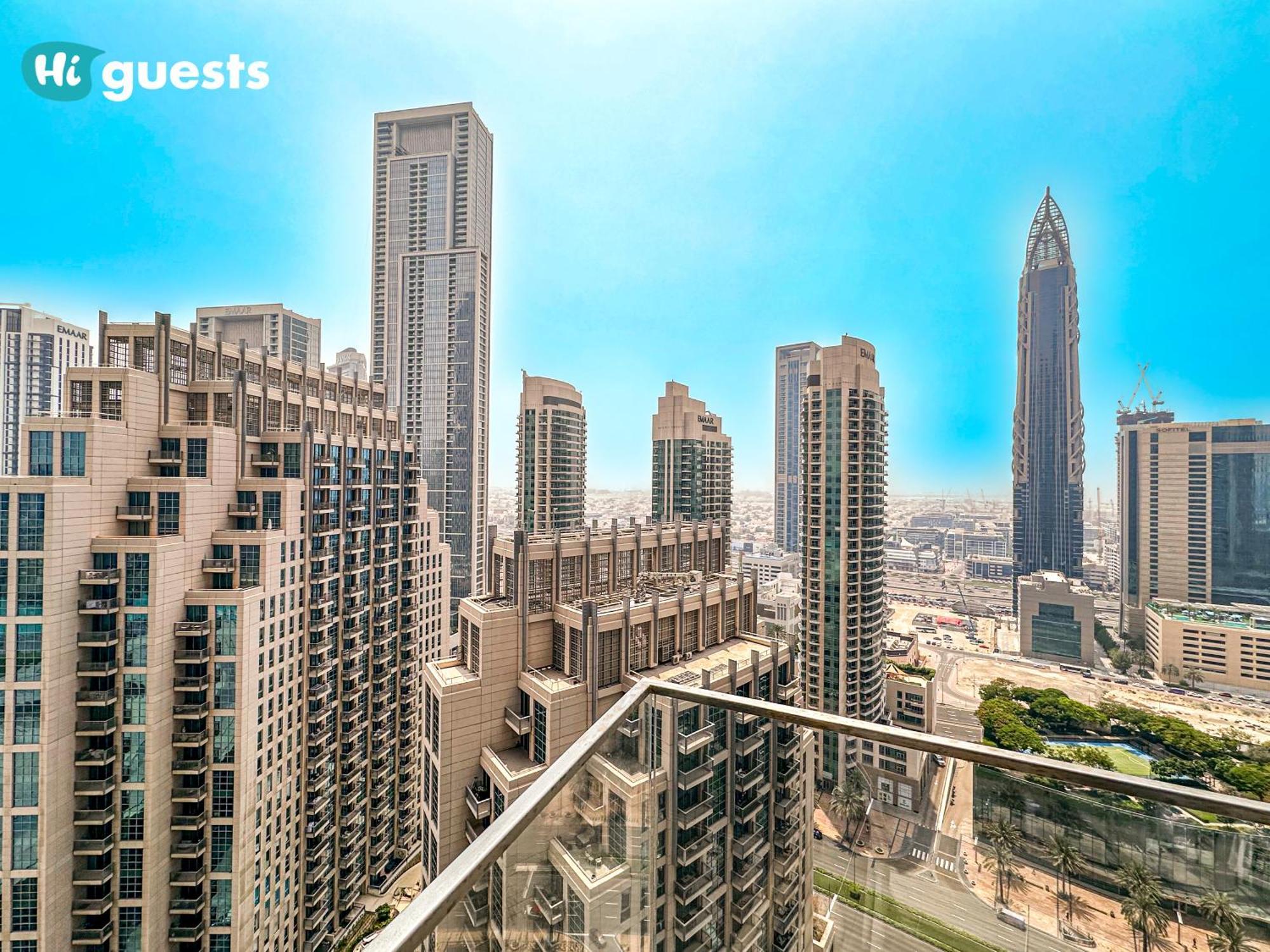 Higuests - Sky-high Experience Luxe Living On The 24th Floor Appartement