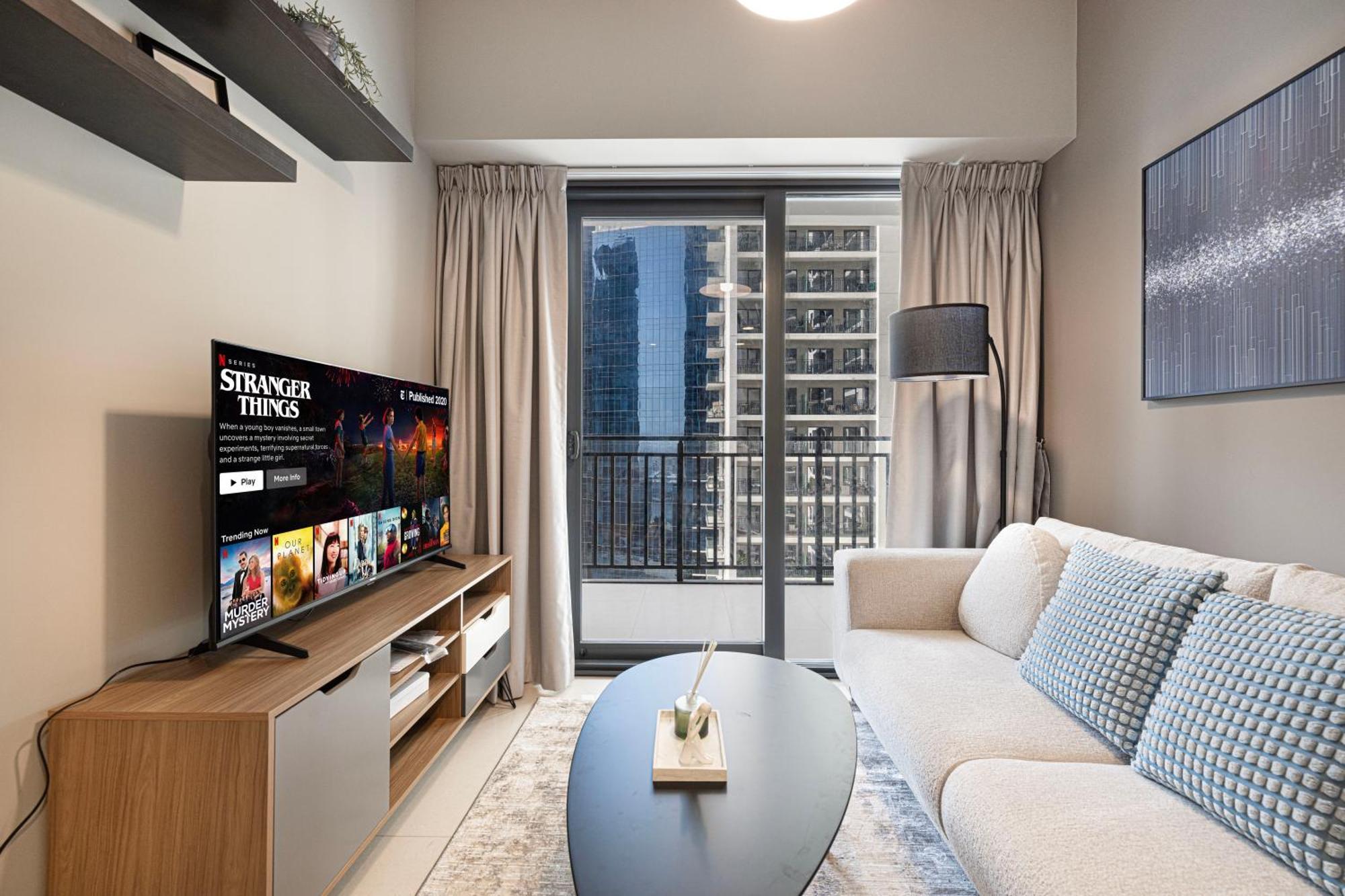 Stunning 1br With View - Zada Tower, Business Bay Lägenhet