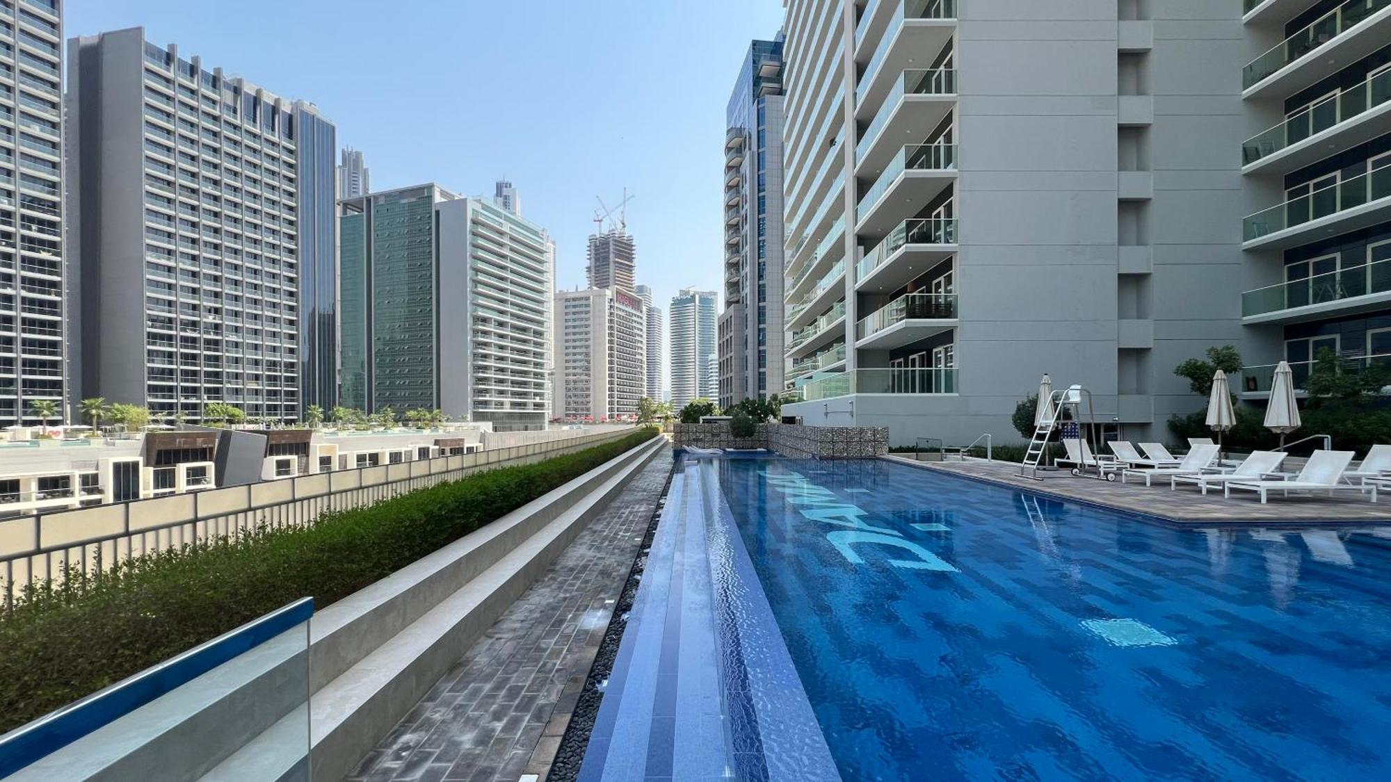 Stunning 1br With View - Zada Tower, Business Bay Lägenhet