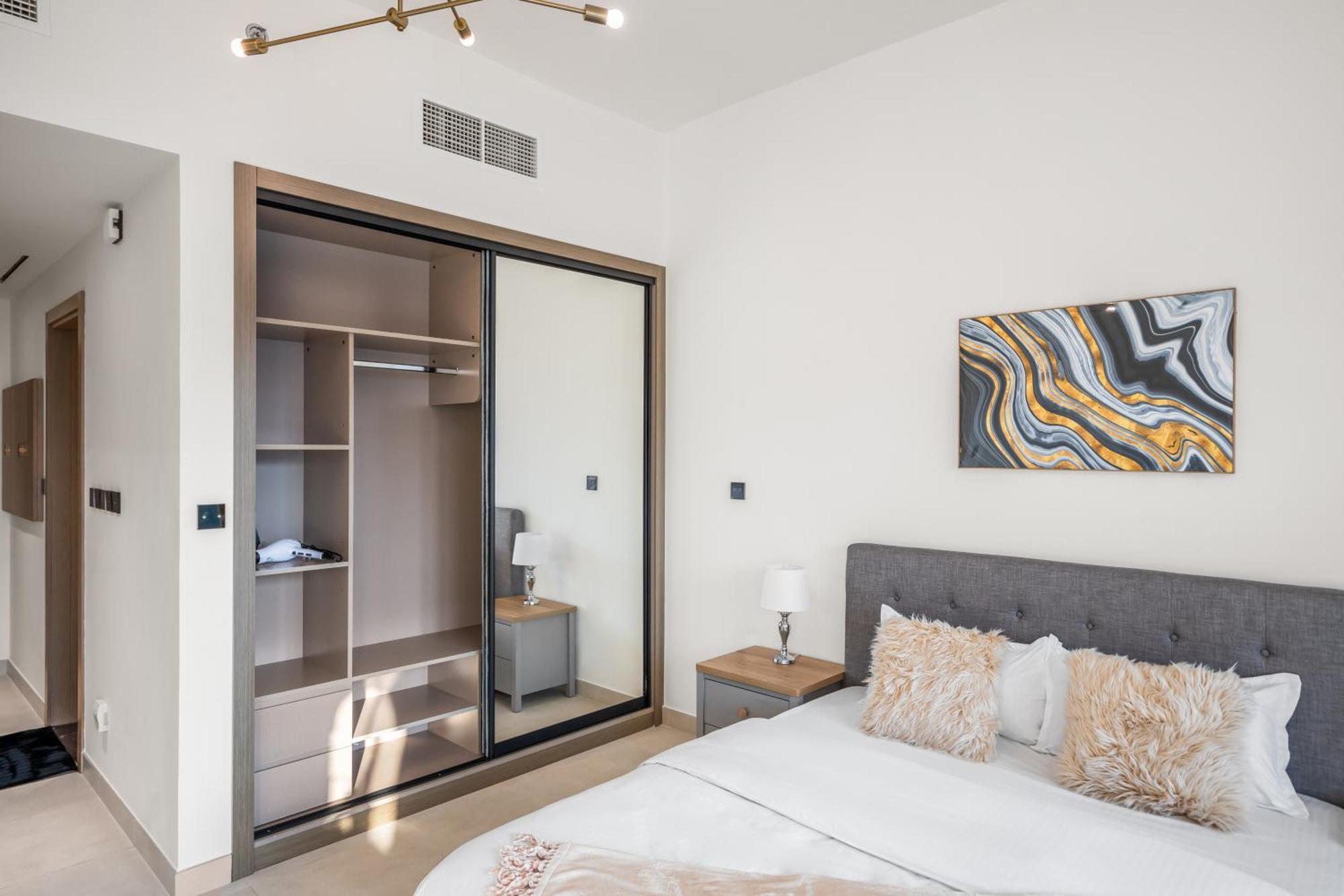 Appartamento In Business Bay Location