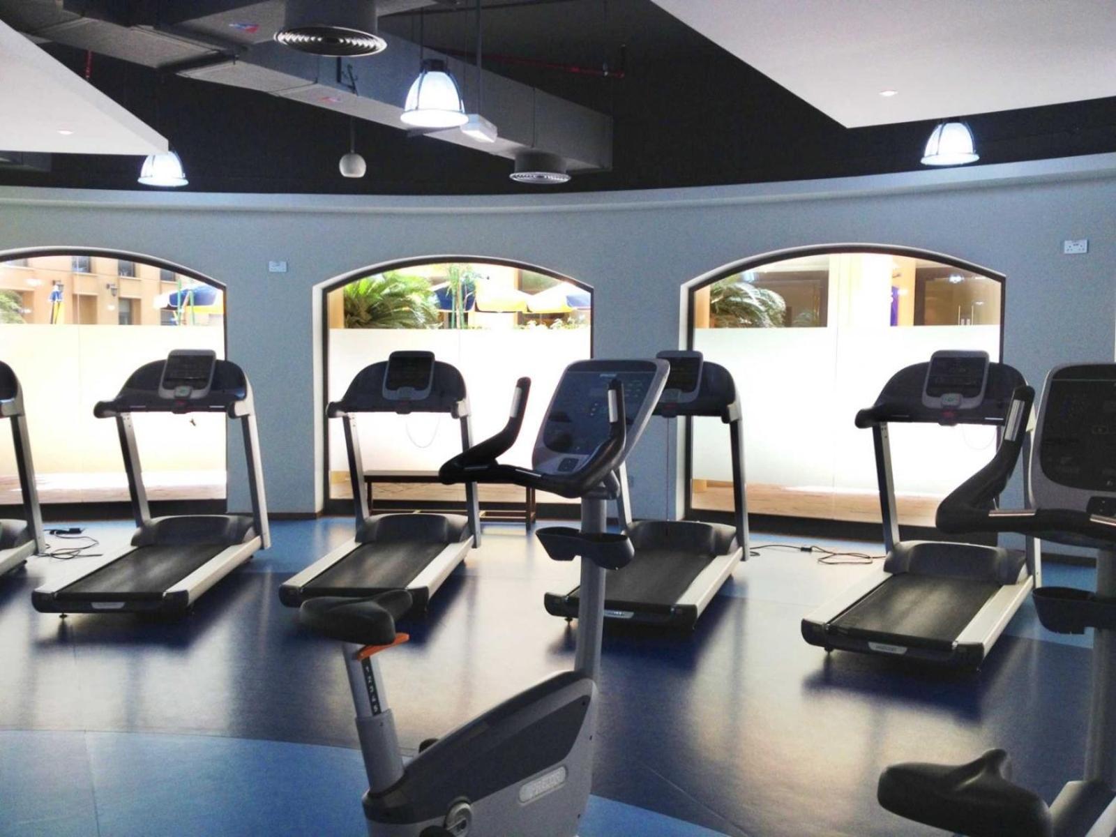 Apartamento Spacious 5br With Maid's On Jbr - Prime Location, Steps From Shops, Dining & Entertainment - By Sunkissed Homes