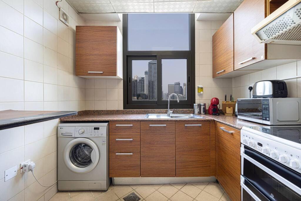 Classic Charm A With Iconic Marina Views Appartement