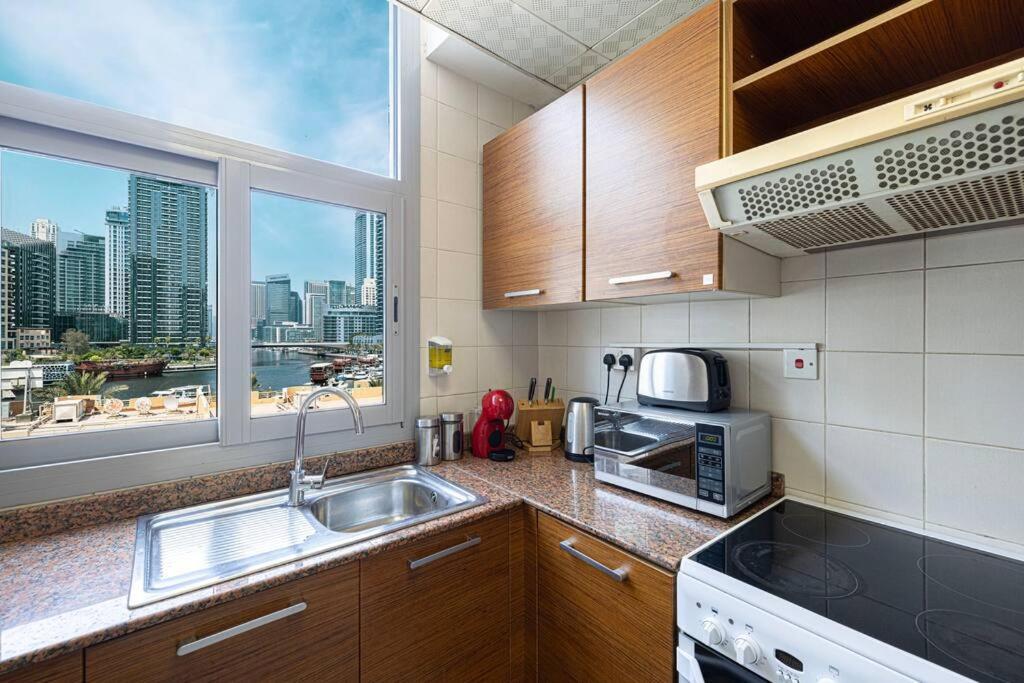 Classic Charm A With Iconic Marina Views Appartement *