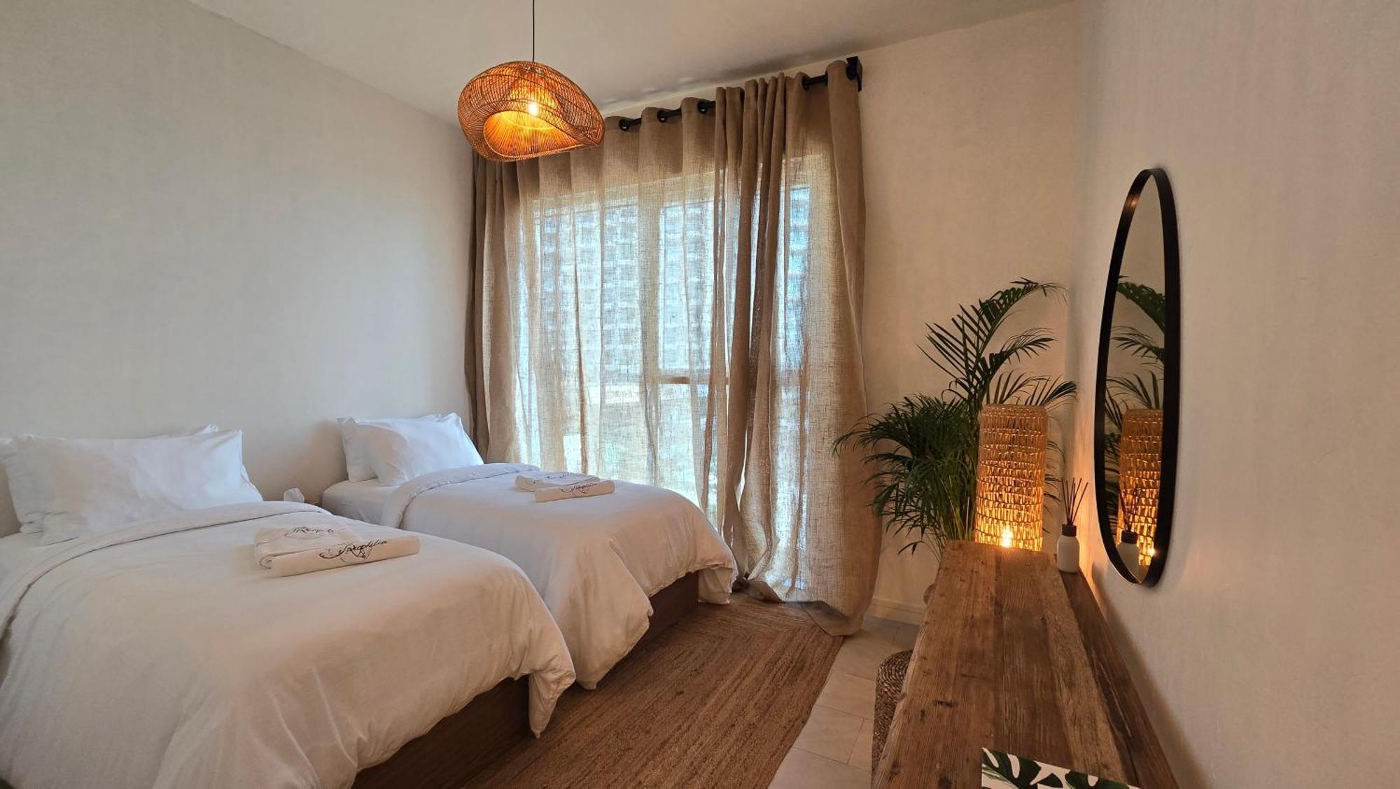 Appartement Luxury 2br Biophilic Retreat With Private Jacuzzi, Massage Chair & Infinity Pool *