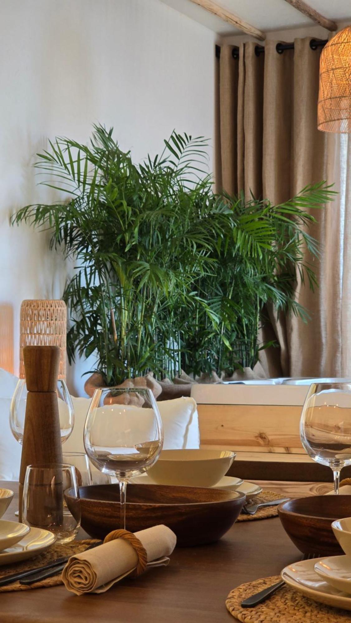 Appartement Luxury 2br Biophilic Retreat With Private Jacuzzi, Massage Chair & Infinity Pool