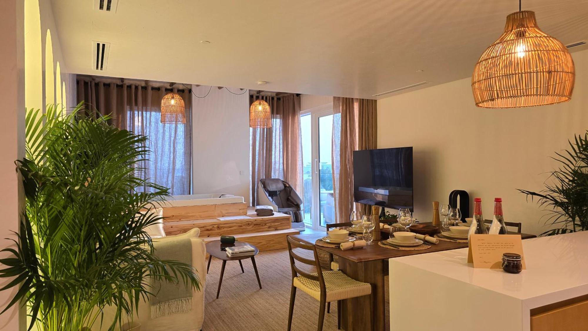 Luxury 2br Biophilic Retreat With Private Jacuzzi, Massage Chair & Infinity Pool Appartement