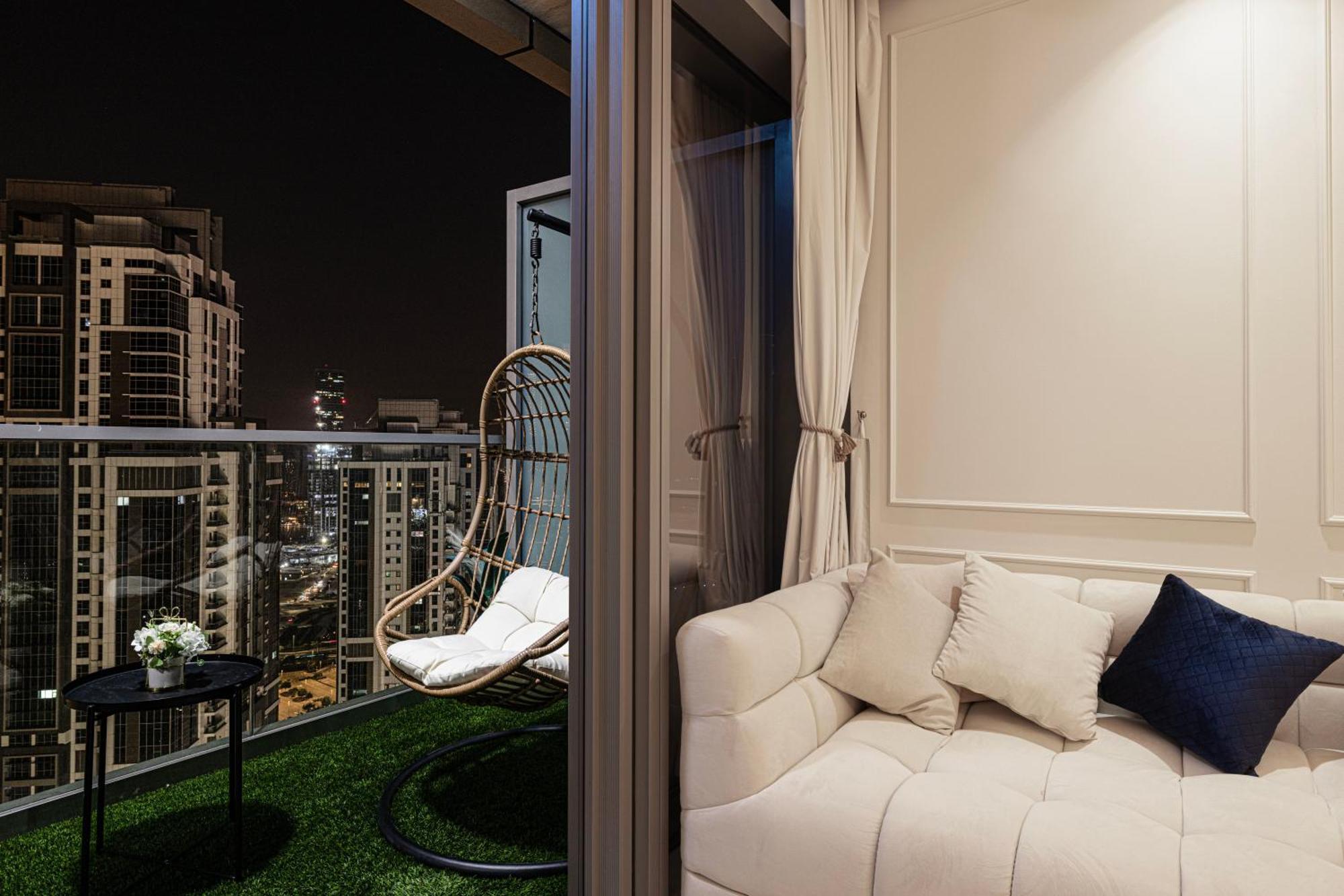 Lägenhet Boulevard 2 Bedroom Family With Burj Khalifa View And Infinity Pool In 64th Floor Downtown