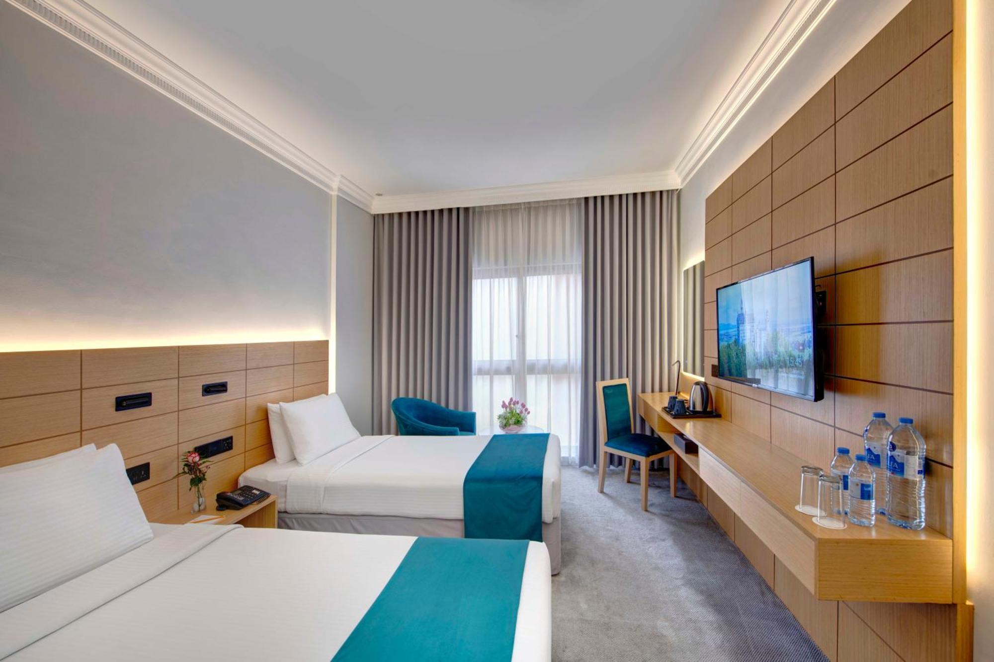 Lotus Grand Hotel Dubái