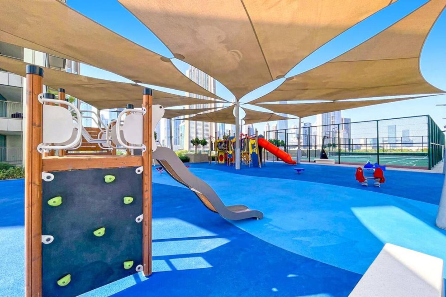 Luxe | 2br | Burj Khalifa View | Mall Access Apartament