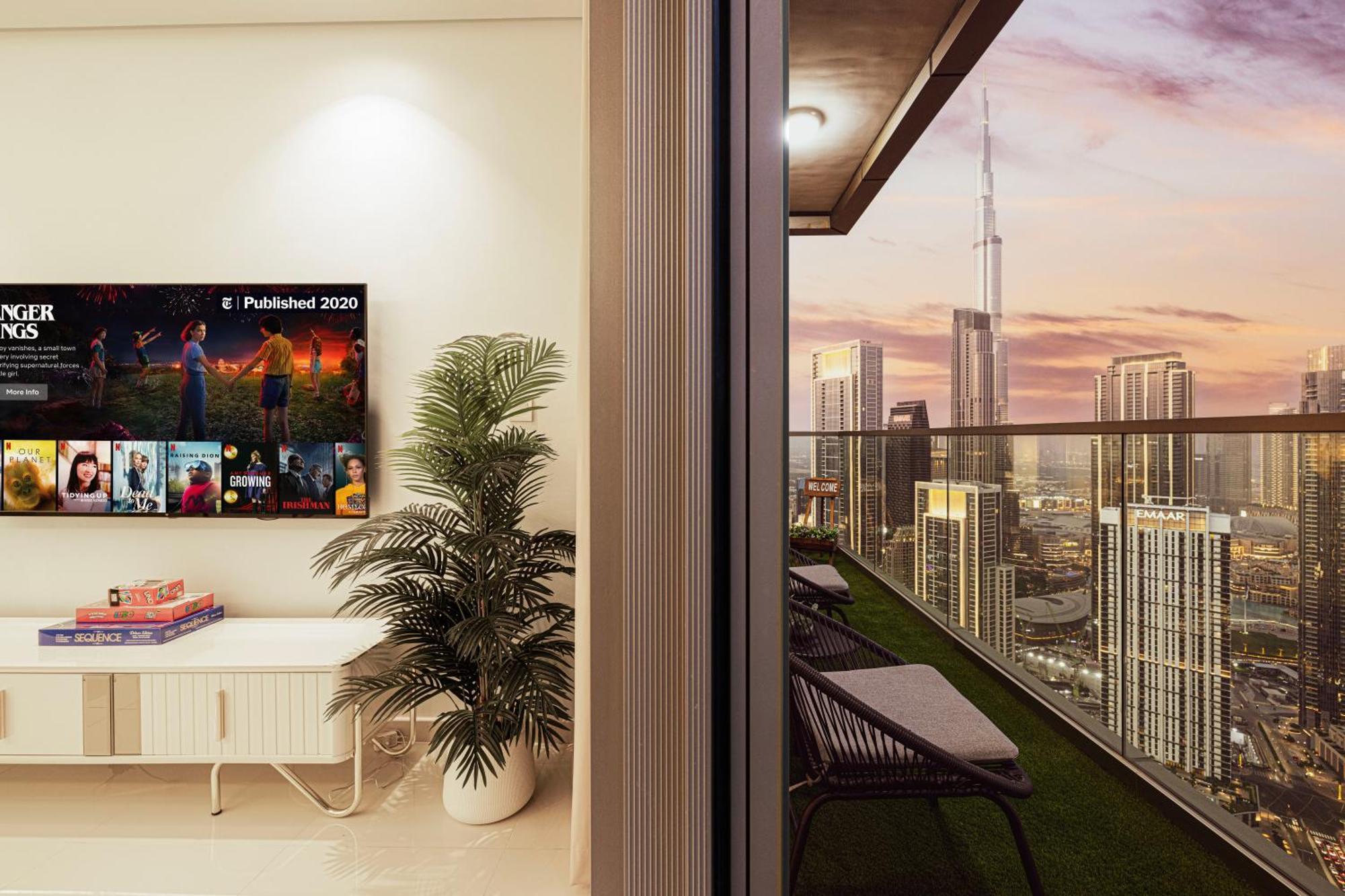Apartamento Paramount Midtown, Infinity Pool, Burj Skyline Views Dubái