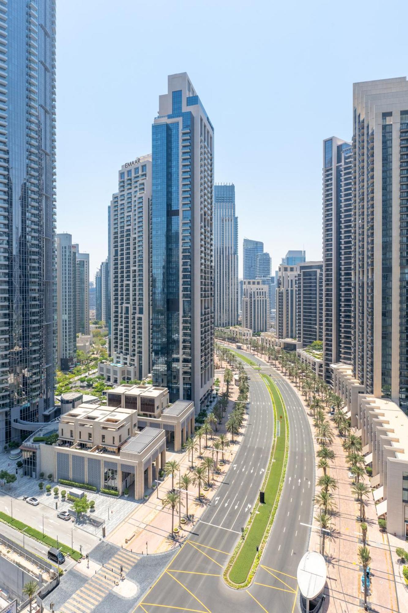 Stylish 3br Maid's In Burj Crown With Burj Khalifa View Apartamento Dubái