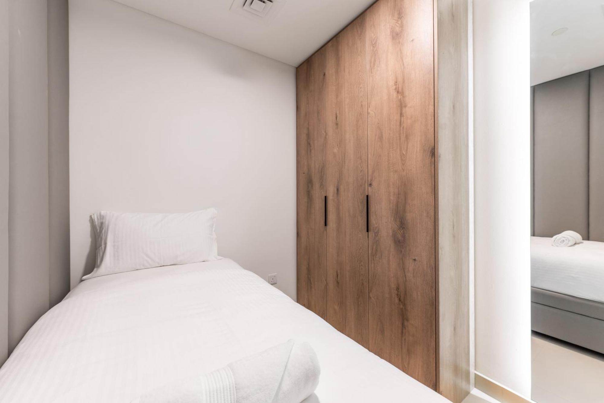 Stylish 3br Maid's In Burj Crown With Burj Khalifa View * Dubái