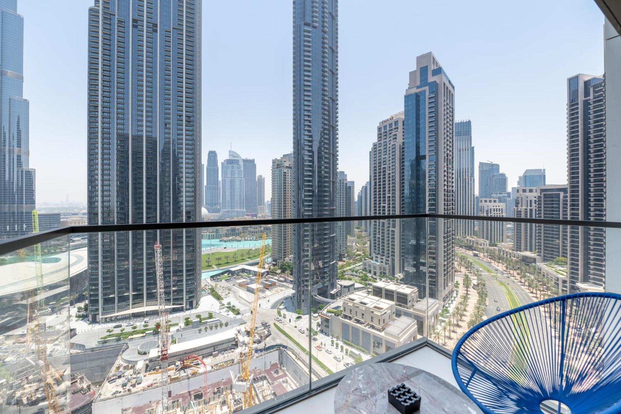 Apartamento Stylish 3br Maid's In Burj Crown With Burj Khalifa View Dubái