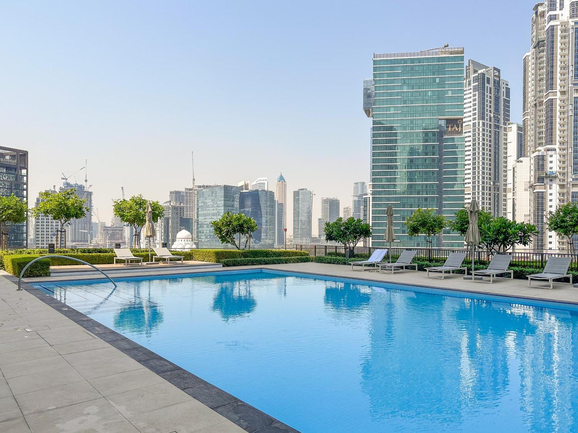 Apartamento Stylish 3br Maid's In Burj Crown With Burj Khalifa View Dubái