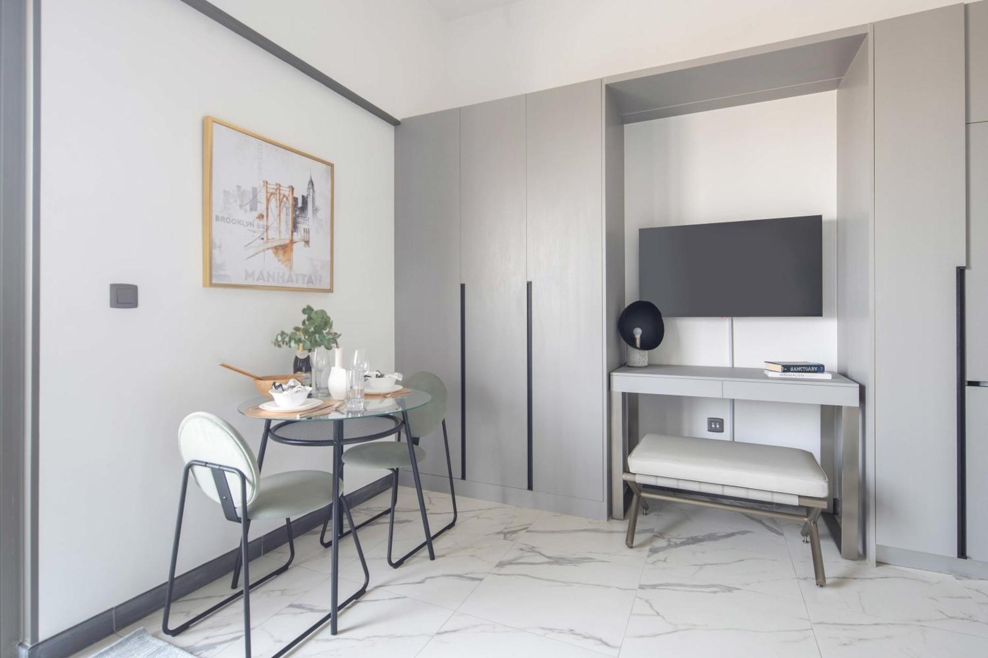 Frank Porter - Mag 930 Appartement Dubai
