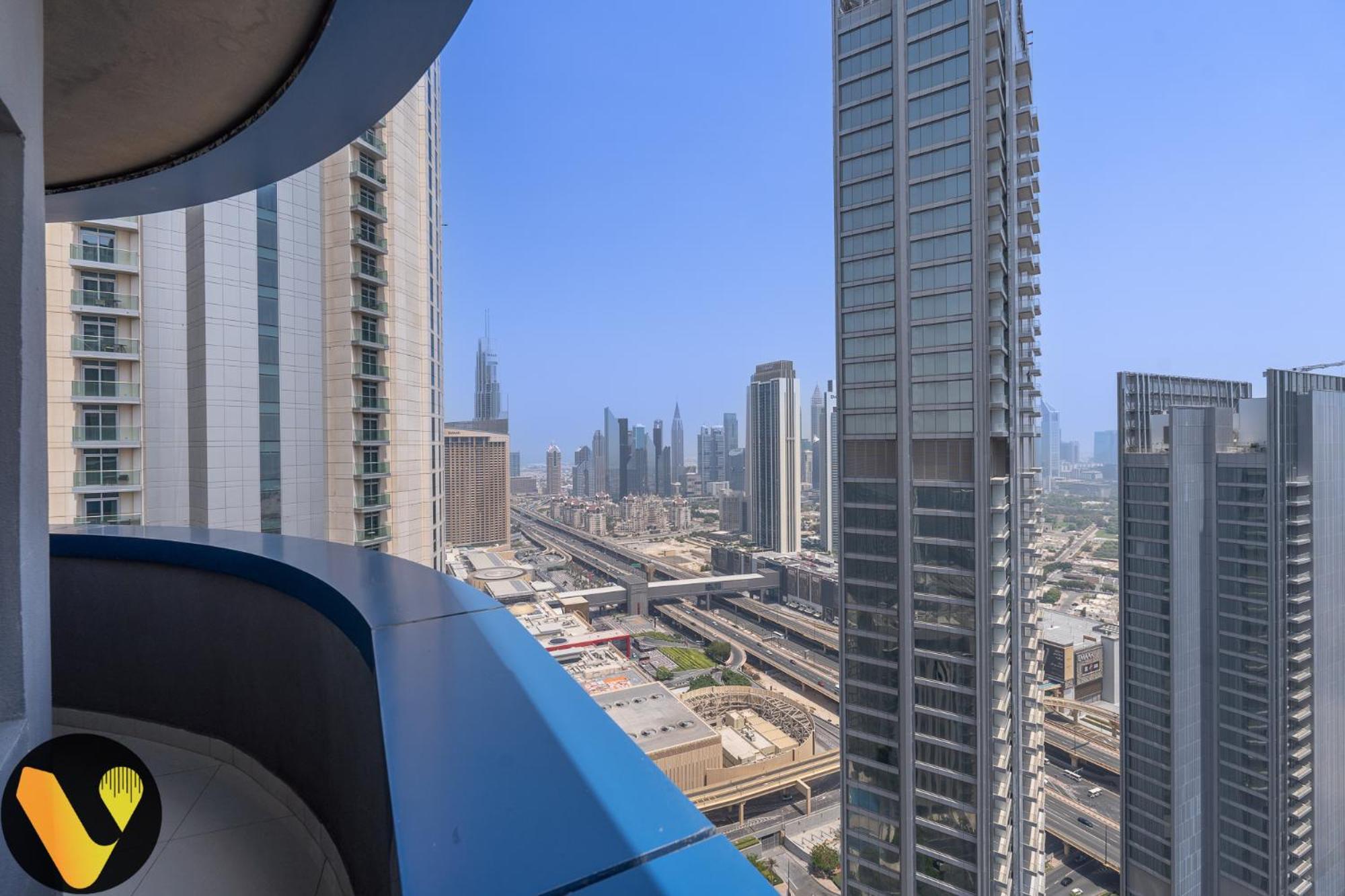 Vogue Damac Mall Street Near Burj Khalifa *