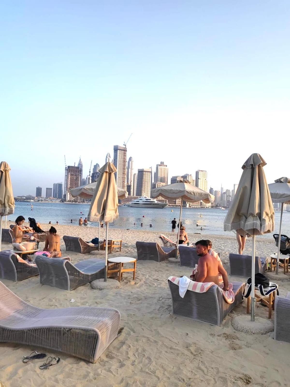 7 Palm Jumeirah West * Dubaï