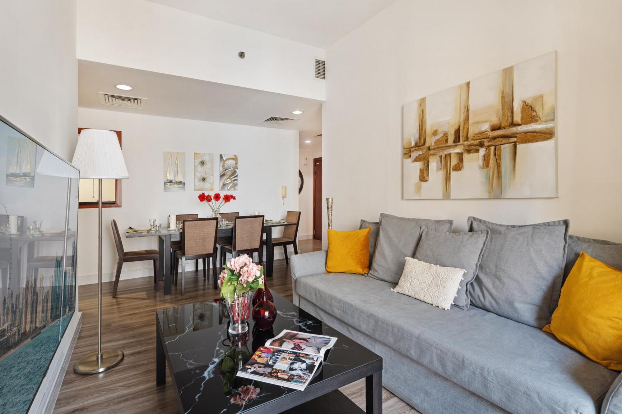 La Buena Vida: Beachfront Luxury With Full Kitchen Apartment