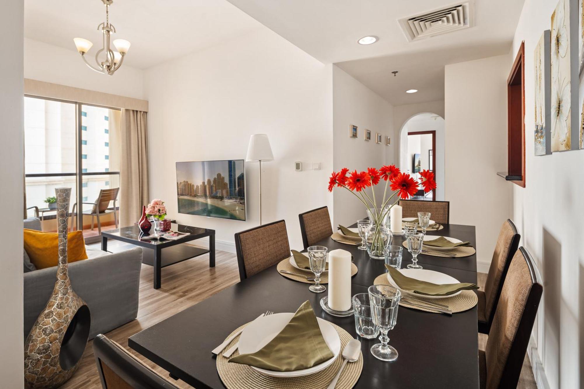 La Buena Vida: Beachfront Luxury With Full Kitchen Apartment *