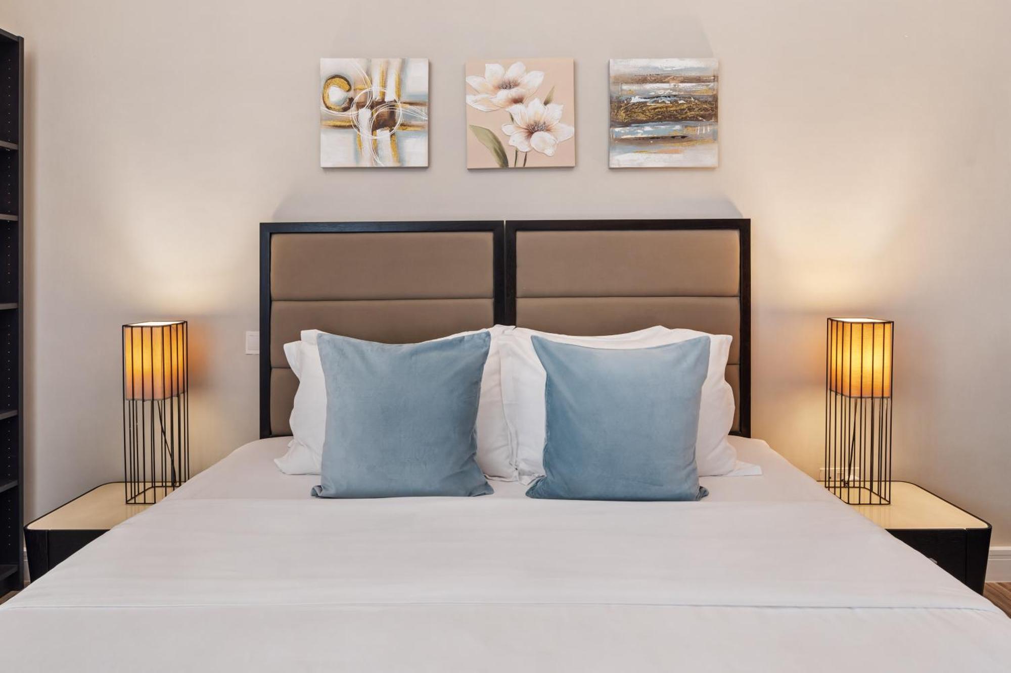 Apartment La Buena Vida: Beachfront Luxury With Full Kitchen Dubai