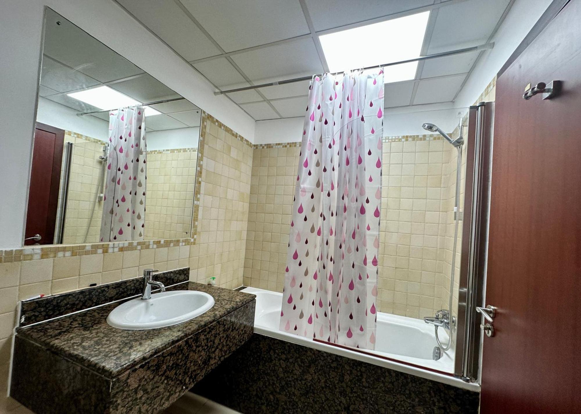 Hostal Marina Homes *