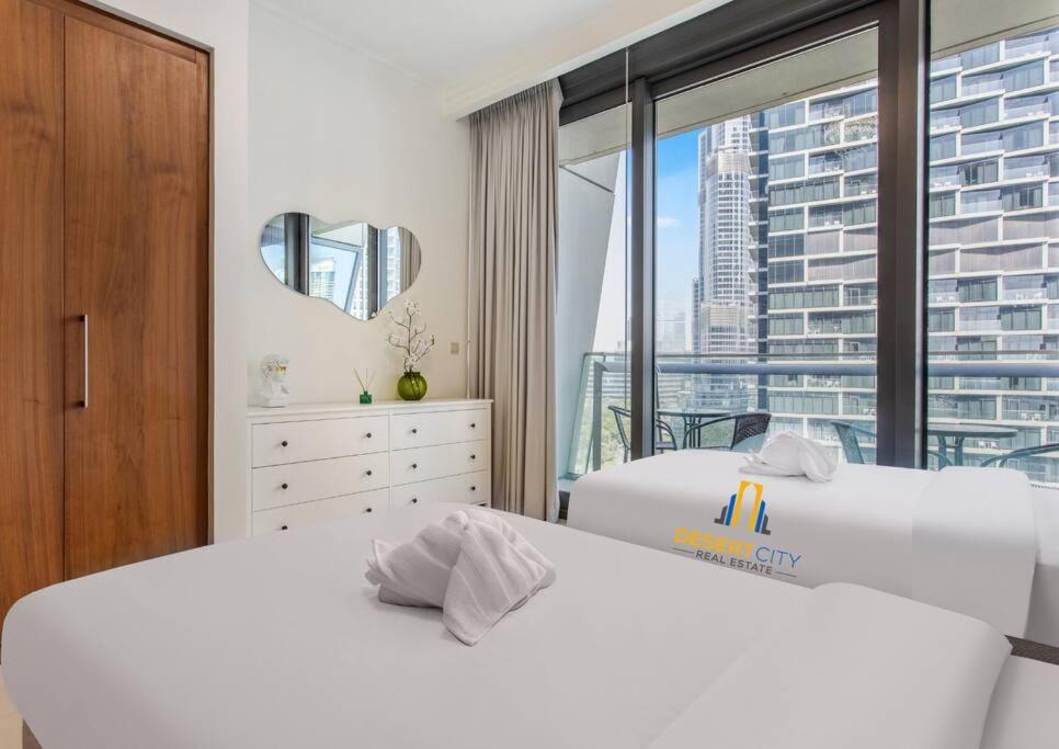 Appartement Luxurious 2 Bed Next To Burj Khalifa, Hosted By Desert *
