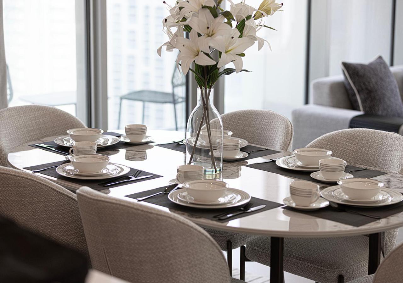 Luxury 4br In Downtown With Burj & Fountain Views * Dubai