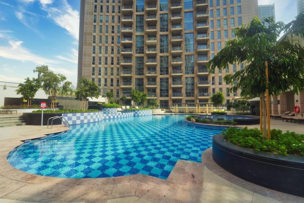 Apartment Stunning Luxury Downtown 2 Minute Walk To Burj Khalifa & Mall Dubai