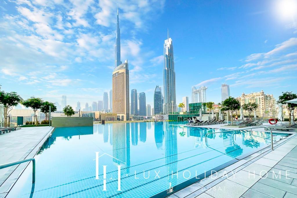 Lux The Downtown Zabeel View Apartemen