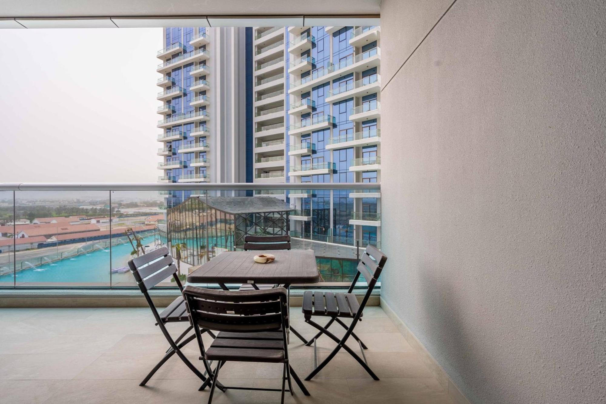 Stunning Large 1 Bed In Elite Business Bay Apartment *