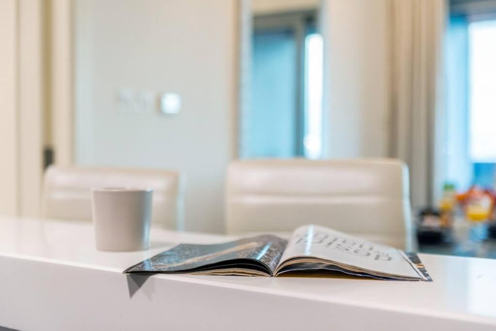 Appartement First Class 3br Elegance And Grandeur Dubaï