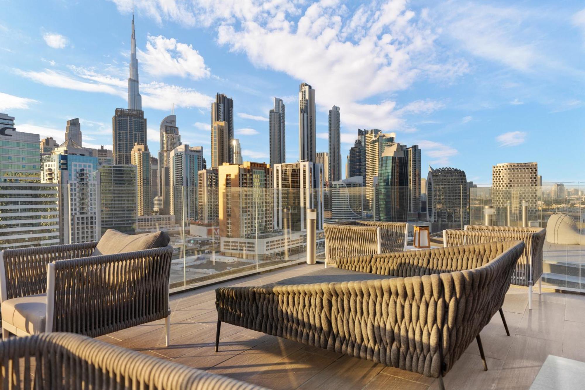 Waves - Sophisticated Living In Business Bay, Dubai