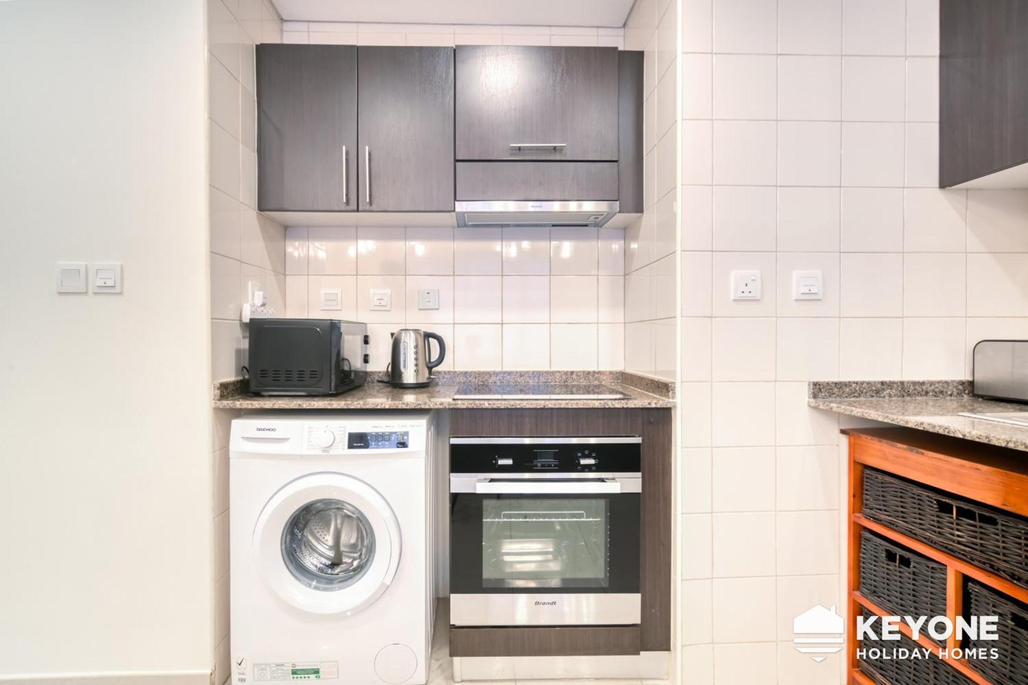 Contemporary One Bedroom 3 * Dubaï