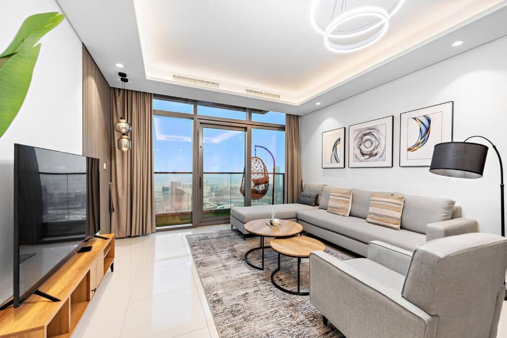 First Class 2br Luxurious High-floor Appartement *