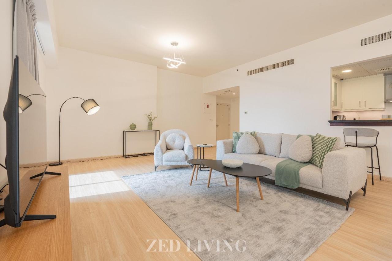 Apartment Rimal 3 - Seaview Delight Spacious 1 In Jbr - Zed Living