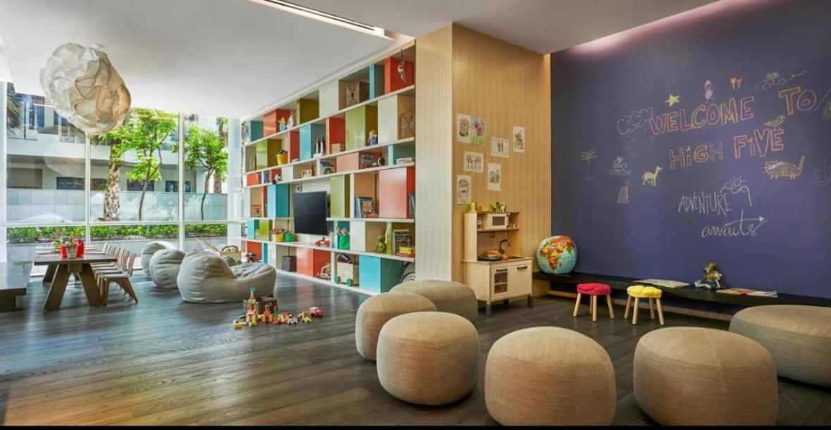 Ashri Hh In Five Palm Jumeriah Dubaï
