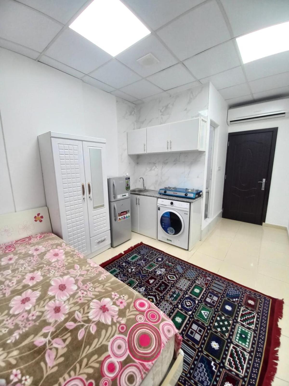 Ready To Rent Partitions Bed Spaces & Hôtel capsule